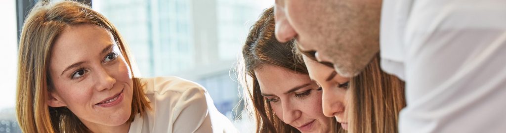 Leader vs. Manager - Was ist der Unterschied? - CLEVIS