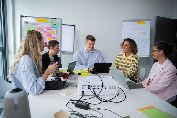 CLEVIS-HR-Digitalisierung-und-Beratung-Prozesse-1